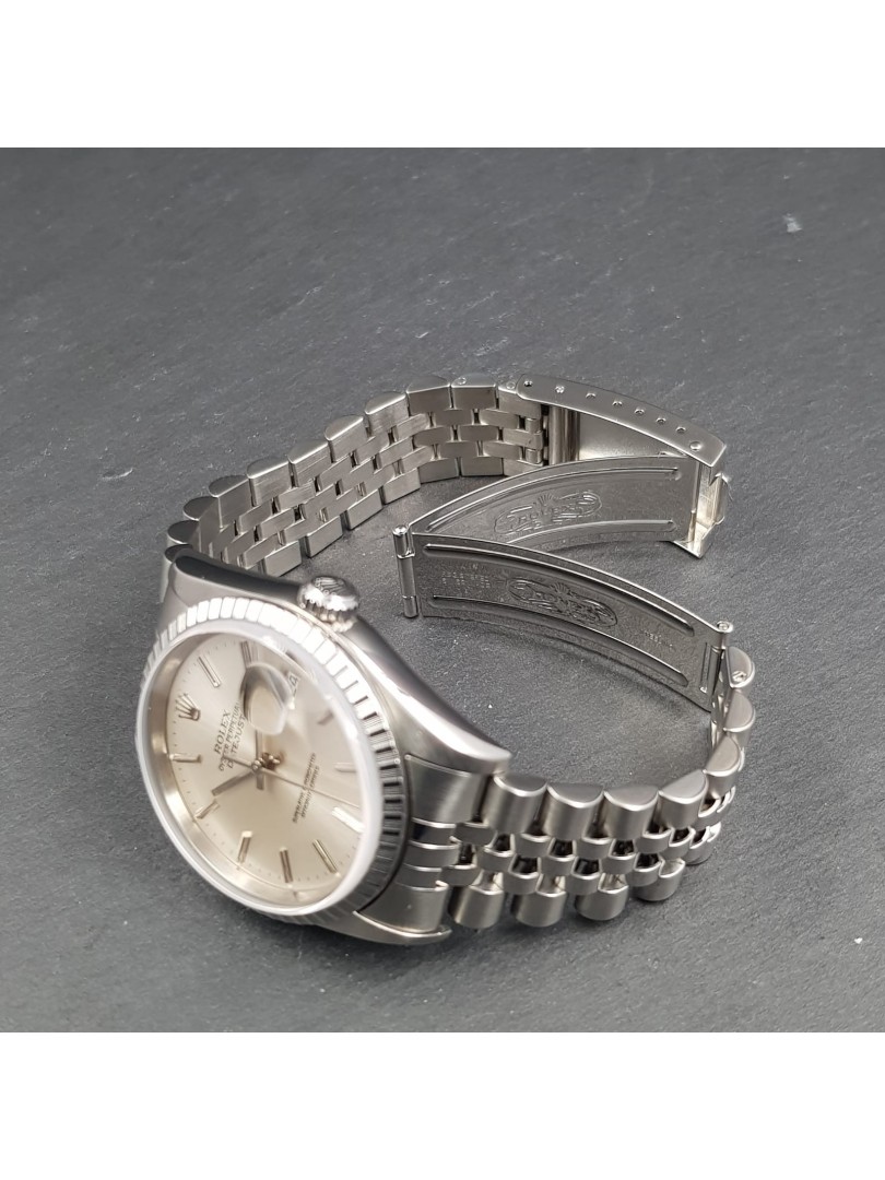 Acquista Rolex Datejust anni '90 - Ref. 16220 su eOra.it