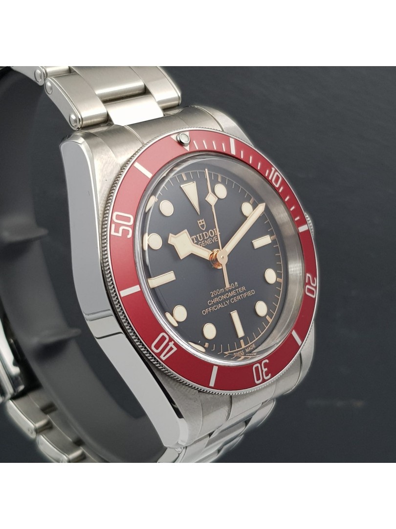 Acquista Tudor Black Bay - full set 12/2021 - Ref. 79230R su eOra.it