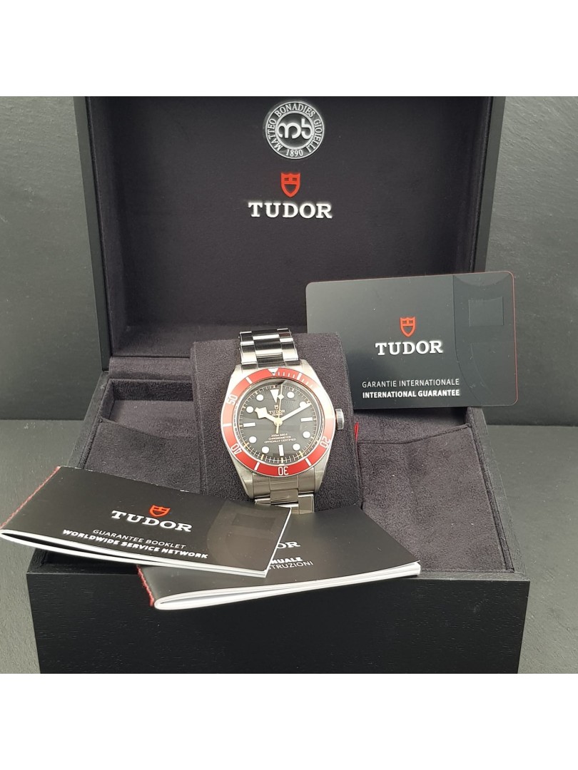 Buy Tudor Black Bay - full set 12/2021 - Ref. 79230R on eOra.it