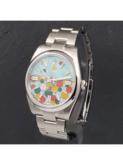 Rolex Oyster Celebration ref.124300 like new on eOra.it