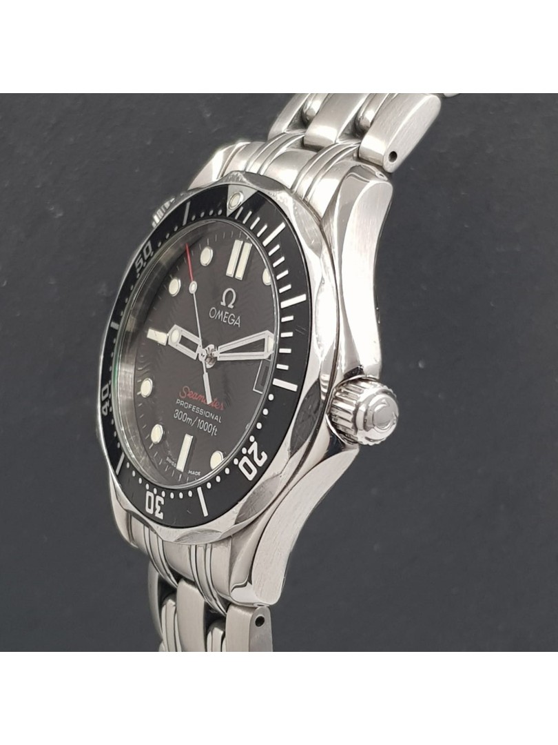 Omega Seamaster 300 medium with box and guarantee on eOra.it