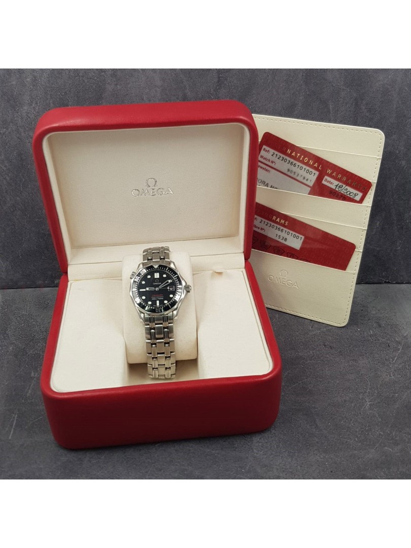 Omega Seamaster 300 medium with box and guarantee on eOra.it