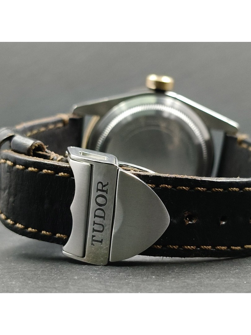 Tudor Black Bay gold steel ref.79733N on eOra.it!