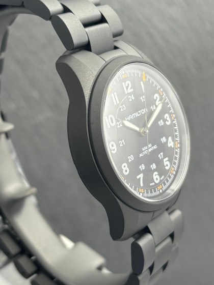 Buy Hamilton Field Titanium - Ref. H70215130 on eOra.it