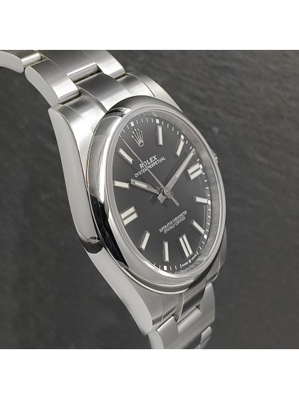 Rolex Oyster 41mm ref.124300 on eOra.it!