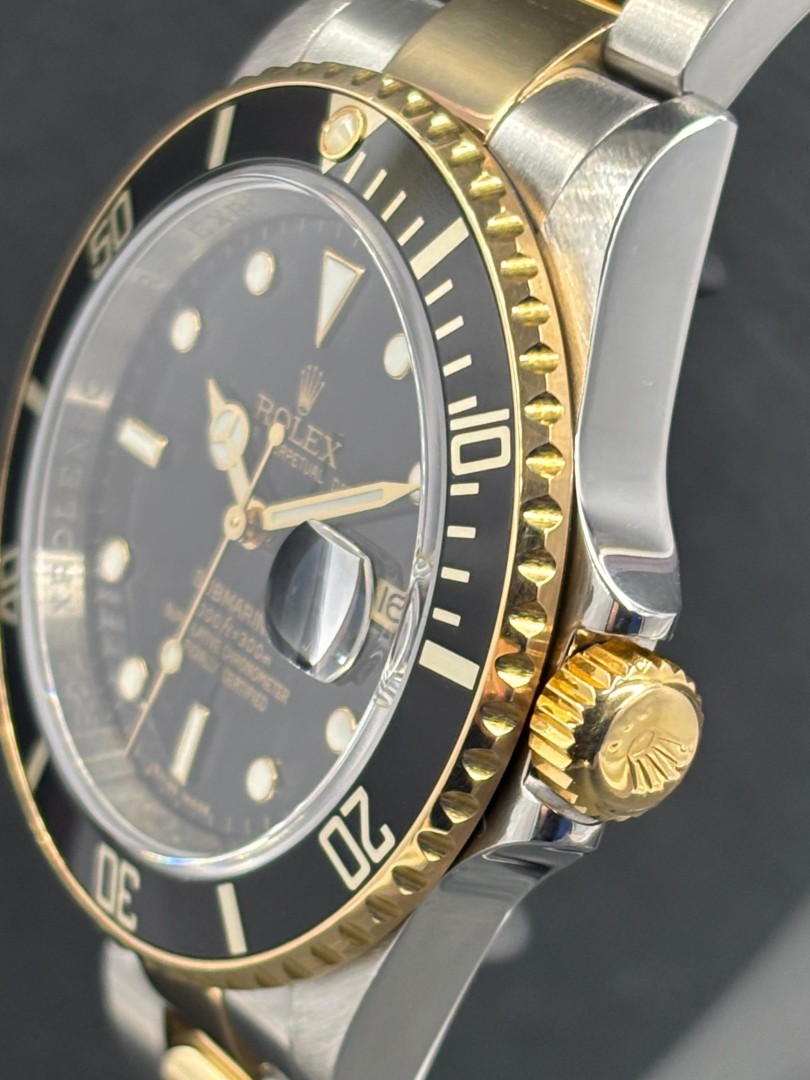 Rolex Submariner steel gold no holes RRR ref.16613LN on eOra.it!